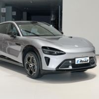 Xiao-mi YU7 2025 Long Range High Performance 4WD Max Edition Kendaraan Energi Baru Listrik Murni 320Ps SUV Setir Kiri