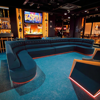 Canapé VIP élégant en forme de U 10 places au design contemporain pour meubles de bar, support de bras pour la maison, KTV Lounge Club Luxury Venues