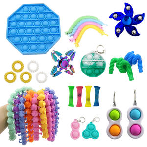 <span class=keywords><strong>Pioneer</strong></span> DIY Decompression Puzzle Chaveiro Atacado Stock Interactive Movement Toy para Animais de Estimação Com Tubo Shrink - Product Image 4