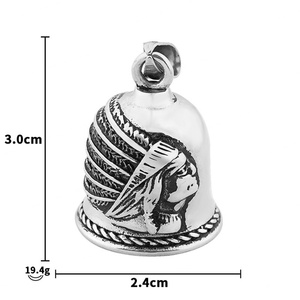 สร้อยคอแฟชั่นผู้ชายสไตล์ฮิปฮอป สแตนเลสสตีล ลายกระดิ่ง พร้อมจี้รูปฟาโรห์นเฟอร์ติติแบบอียิปต์  วัสดุไทเทเนียม รุ่นใหม่ล่าสุด - Product Image 2