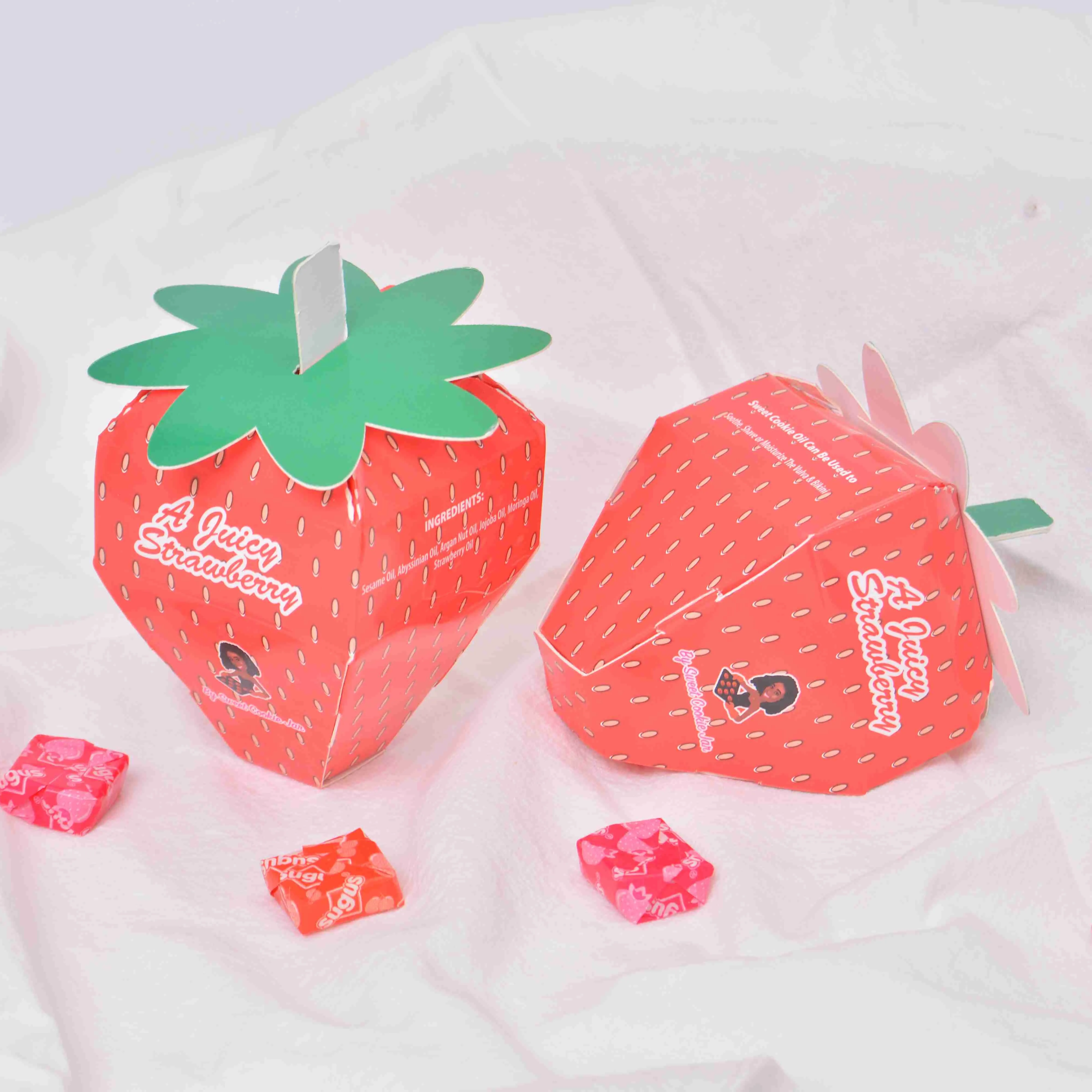 Design di stampa personalizzato che ricicla la scatola di carta carina alla fragola per il contenitore di carta per caramelle per l'imballaggio regalo