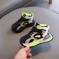 Nouvelles Chaussures Enfants 2026 Automne Nouvelles Baskets pour Enfants Mode LED Chaussures Décontractées Lumineuses Tendance Filles Chaussures Pour Enfants