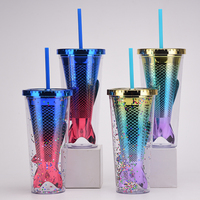 Vente en gros de gobelet en acrylique à double paroi de 12oz Ocean Series Bling Mermaid Tail avec couvercle en forme de dôme et gobelet réutilisable en forme de paille