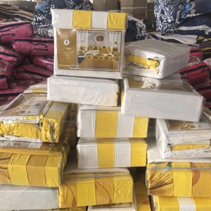 Parure de lit personnalisée 8 pièces imprimée florale avec <span class=keywords><strong>drap</strong></span>-<span class=keywords><strong>housse</strong></span> à poches profondes de 14 pouces, <span class=keywords><strong>drap</strong></span> <span class=keywords><strong>plat</strong></span>, taies d'oreiller <span class=keywords><strong>et</strong></span> rideaux – Draps de lit en gros - Product Image 4