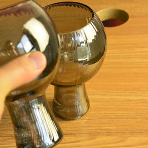 Copa hecha a mano de 10 oz, copa de Ginebra de cóctel creativa gris oscuro con diseño de globo para copa de vino y chapado, categoría de producto - Product Image 6