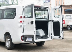 Maxus DANA V1新型纯电动新能源EV巴士电动乘客厢式客车6座中国车辆 - Product Image 5