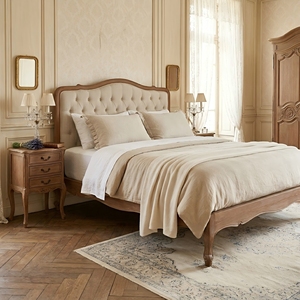 GB55-6-B <span class=keywords><strong>Letto</strong></span> <span class=keywords><strong>Matrimoniale</strong></span> di Lusso in Stile <span class=keywords><strong>Francese</strong></span> con Struttura e Testiera Imbottita in Legno Massello Lavorazione Capitonnè per Arredamento Camera da <span class=keywords><strong>Letto</strong></span> - Product Image 1