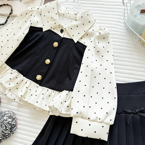 Completo Primaverile da Ragazza Nuovo 2026: Top in Poliestere a Pois Francese e Gonna Corta Plissettata - Abbigliamento Due Pezzi alla Moda per Drop Shipping - Product Image 6