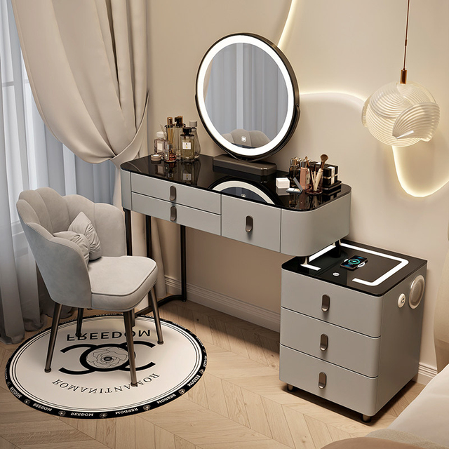 Light Luxury Nordic Solid Wood Makeup Vanity Desk Wireless Charging Smart Modern Minimalist Dressing Table for Bedroom