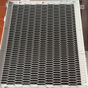 Conception de mur en aluminium maillé sur mesure - Product Image 6