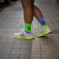 Chaussettes de course sur sentier de haute qualité personnalisées Chaussettes de compression athlétiques respirantes Marathon Running Crew Running Toe Sock