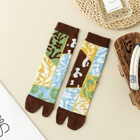 Nouvelles chaussettes Tabi japonaises en coton, mi-mollet, à deux orteils, jacquard, mignonnes et artistiques