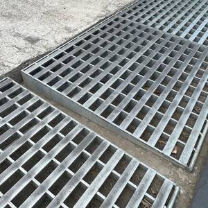 Construcción de diseño moderno usando - Product Image 4