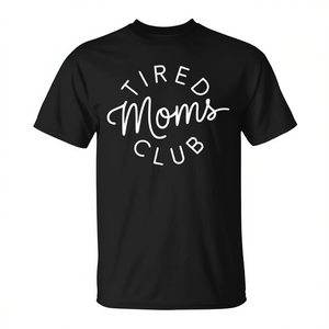 T-shirt del Tired Moms Club, regalo per la festa della mamma per le donne - Product Image 2