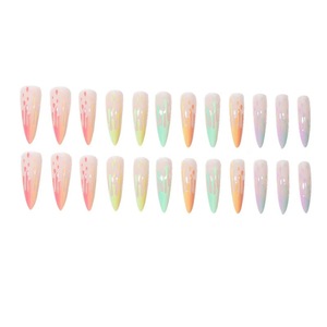 Faux ongles élégants de style INS, faits à la main, motif amande, largeur moyenne, en acrylique, réutilisables, couvrants, à presser pour salon de manucure - Product Image 4