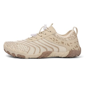 Chaussures légères pour hommes, couleur beige, à séchage rapide, avec système de lacets rapide et semelle antidérapante résistante à l'usure, pour la randonnée et la plage. - Product Image 3