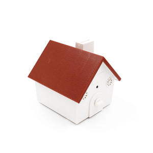 Ahuyentador ultrasónico de ladridos para exteriores, estilo casa de pájaros, sin daños para perros u otras mascotas - Product Image 3