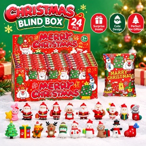Noel Sürpriz Kör Çanta Oyuncaklar 24 Adet Ekran Kutusu PVC Şekil Anahtarlık Koleksiyon Kartları Rastgele Noel Baba Kardan Adam Heykelcik Çocuklar - Product Image 1