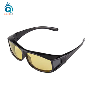 <span class=keywords><strong>Gafas</strong></span> <span class=keywords><strong>de</strong></span> <span class=keywords><strong>Sol</strong></span> Polarizadas <span class=keywords><strong>de</strong></span> Alta Definición para <span class=keywords><strong>Mujer</strong></span>, con Cubierta Exterior Ajustable - Product Image 2