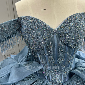 Vestido de Quinceañera Largo hasta el Suelo con Cola de Capilla, Modelo Lsmu176, en Satén Moderno con Estampado Azul para Adolescentes, Jancember - Product Image 2