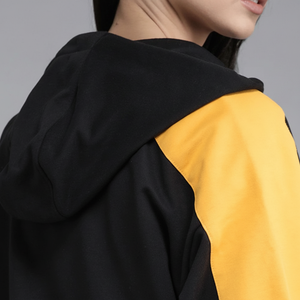 Sudaderas lisas en blanco con capucha de algodón orgánico de alta calidad, estilo ajustado cómodo con logotipo frontal personalizado para hombres y mujeres - Product Image 1