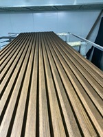 Grilles en bois pour rénovation d'appartements, surface d'usinage propre, options multi-spécifiques, vente en gros prise en charge