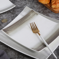 Assiettes carrées en porcelaine personnalisées P&T – Vaisselle jetable en céramique pour restaurants, banquets, mariages, réceptions et hôtels