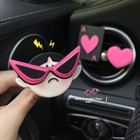 Diffuseur de parfum pour voiture en forme de cœur rose Ace Spades, clip de ventilation, logo personnalisé, diffuseur de parfum mignon pour fille, dessin animé, pour automobile