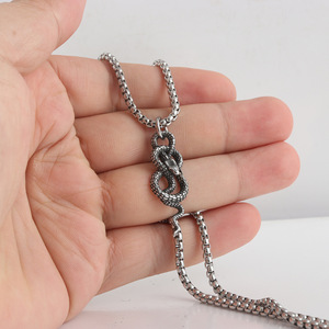 สร้อยคอจี้รูปงู สแตนเลส สไตล์พังก์ย้อนยุค สำหรับผู้ชาย รุ่น 270104 - Product Image 4