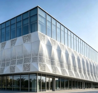Panneaux muraux extérieurs en aluminium perforé ondulé 3D, façade métallique paramétrique découpée au laser pour la décoration des bâtiments