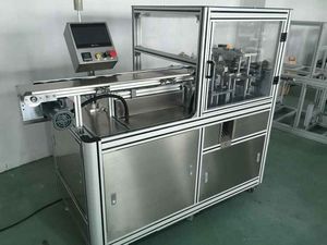 Machine d'emballage automatique de blocs de toilette avec structure compacte pour usage industriel - Product Image 2