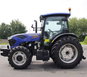 Tracteur agricole CE 8+2 avec transmission et système différentiel avancé, 200 CV - Product Image 6