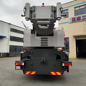 <span class=keywords><strong>Grue</strong></span> hydraulique sur <span class=keywords><strong>camion</strong></span> de 130 tonnes ZTC1300H863, flèche principale de 86 m, construction d'infrastructure - Product Image 5