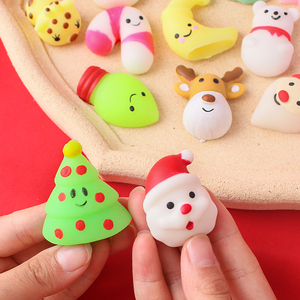 Juguetes Blandos Mini Squishy Kawaii de Animales al por Mayor para Niños, Lindos Juguetes Mochi de Dinosaurios de Halloween y Navidad, Pequeños Juguetes Sensoriales Antiestrés - Product Image 1