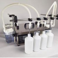 Petite machine de remplissage à 4 buses pour bouteille de liquide à faible viscosité Équipement de remplissage semi-automatique Liquide cosmétique et eau de boisson