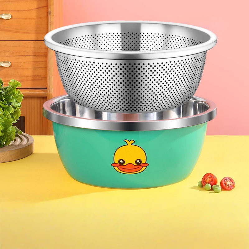 Pot solide de 24 cm avec fond qui fuit