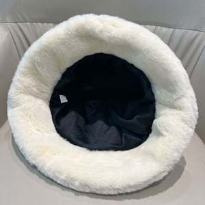 Sombrero de Pescador de Felpa Suave con Orejas de Gato y Oso, Estilo Casual de Dibujos Animados para Invierno - Product Image 3