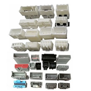 Convertidor de enchufe de vídeo para cámara trasera de marcha atrás de aparcamiento de coche 20 21 32 35 25 26 27 conector de radio de 28 pines enchufe de vehículo eléctrico híbrido - Product Image 5