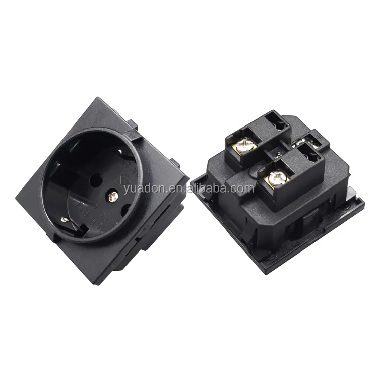 Socket 16A 250V