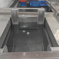 Vollautomatische Mehrtank-Reinigungslinie Portal-Ultraschallreiniger Automatisches Teilewaschsystem Entfettungslinie