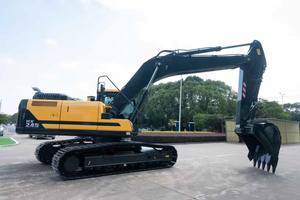 Excavatrice hydraulique sur chenilles d'origine HYUNDAI HX245 24.5 tonnes à vendre Machine pelleteuse haute performance - Product Image 2