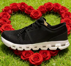 Chaussures de course de haute qualité, décontractées et tendance, adaptées au sport, en tissu respirant, conviennent aux hommes et aux femmes. - Product Image 2