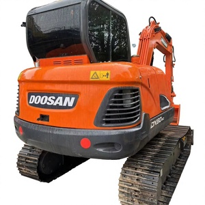 Excavatrice Doosan DX60-9C d'occasion, 6 tonnes, capacité de la benne de 0,21 m³, excellentes performances, prix avantageux, à vendre - Product Image 1