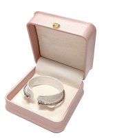 Kotak Perhiasan Sudut Modis - Pasokan Langsung Pabrik, Kulit PU Halus, Penyimpanan Cincin, Aksesoris Pink Muda