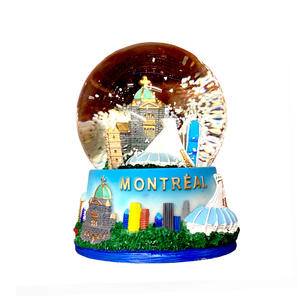 Personnalisé 3D Résine Ornement Cadeau Artisanat Suède Autriche Repère Alaska Toronto Réfrigérateur Aimant Canada Montréal Souvenir Boule À Neige - Product Image 1