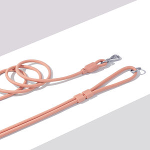 Ensemble de laisses pour chien et chat en PVC souple Lupine - Design écologique, imperméable et anti-traction - Product Image 1