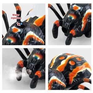 Forme réaliste Araignée marchante en plastique Jouet d'animaux de simulation infrarouge RC pour enfants Jouet d'araignée télécommandé avec lumière - Product Image 3