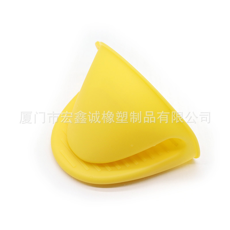 Yellow hand clip-one piece