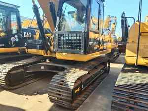 รถขุดมือสอง Caterpillar 320D2 ขนาด 36 ตัน ปี 2023 นำเข้าจากสหรัฐอเมริกา ความจุบุ้งกี๋ 1.2 เมตร กำลัง 82 กิโลวัตต์ ผ่านการทดสอบและตรวจสอบแล้ว - Product Image 4