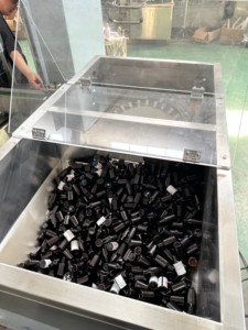 Machine de remplissage et de scellage de sirops liquides visqueux pour sirops contre la <span class=keywords><strong>toux</strong></span> - Product Image 4